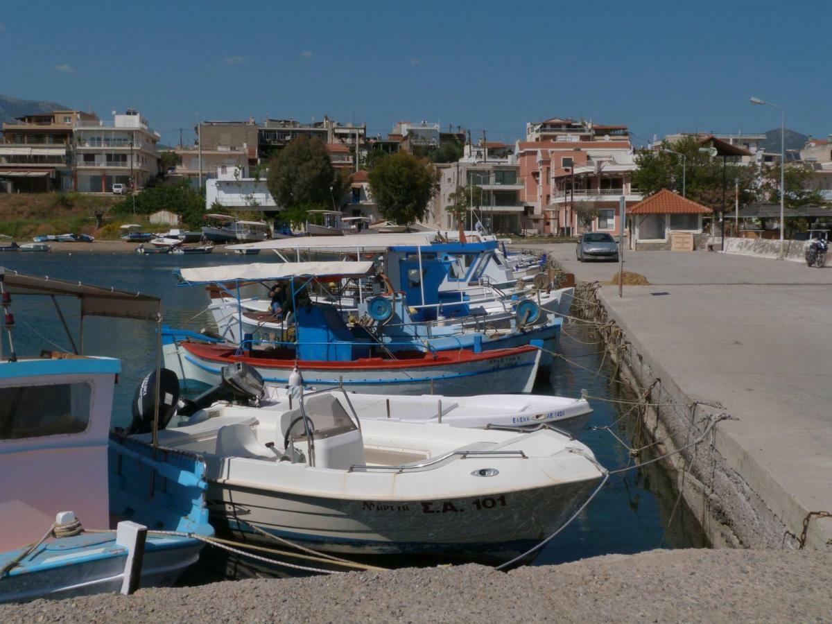 Apt 30M From Beach Amarynthos Esterno foto