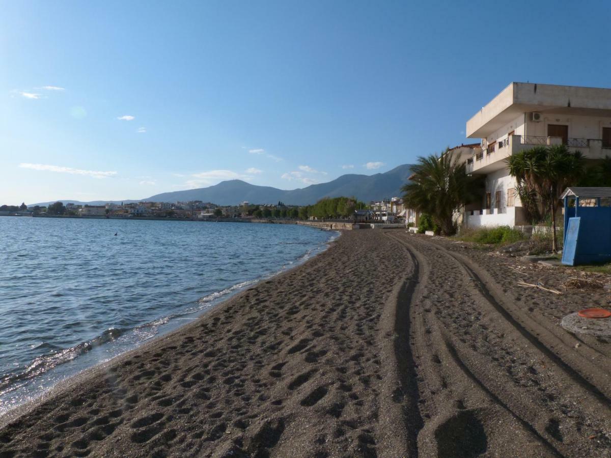 Apt 30M From Beach Amarynthos Esterno foto